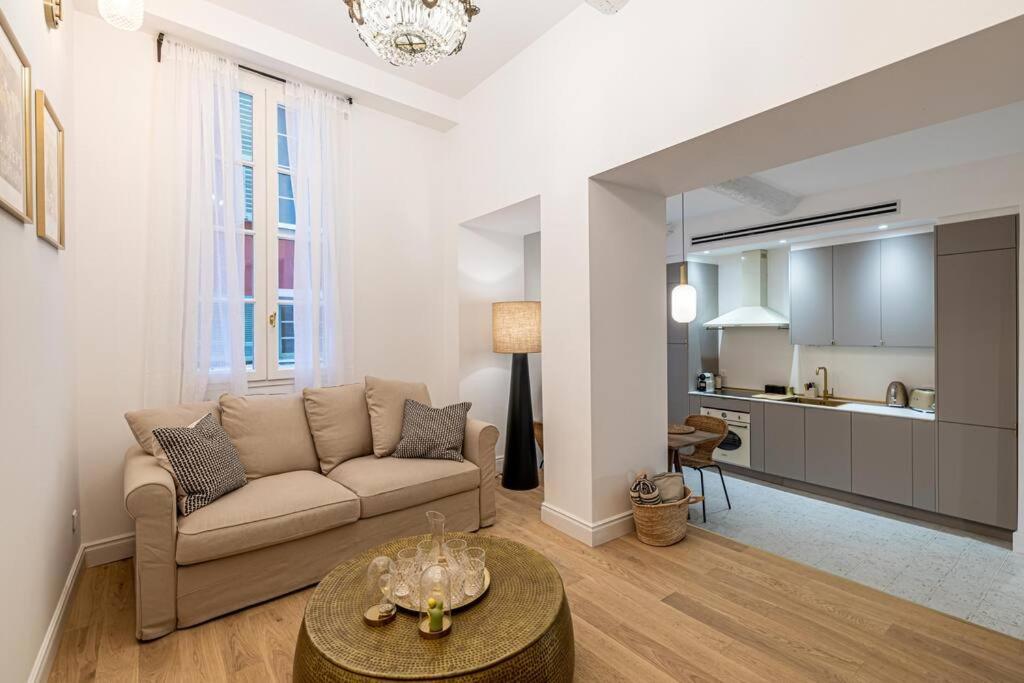Chez Collette - Luxury In The Old Ницца Экстерьер фото